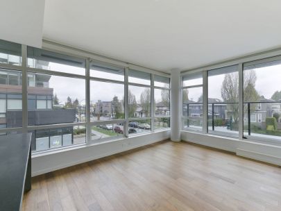 Luxurious 2 BR w/Balcony@South Granville Gateway For Rent