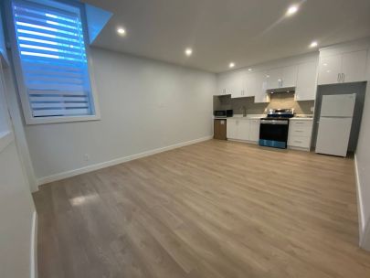 570 Ebert Ave, Coquitlam, BC V3J 2L2, Canada