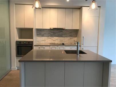 205 BAYSWATER 2468 Bayswater ST Vancouver BC Canada - V6K 2G6