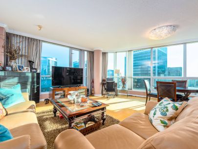 STUNNING 2 Bed/2 Bath w/2 Balconies For Rent at COAL HARBOUR Downtown