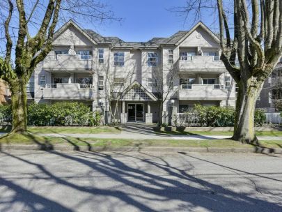 Bright 1 Bed/1Bath Apartment For Rent at Fairview Vancouver