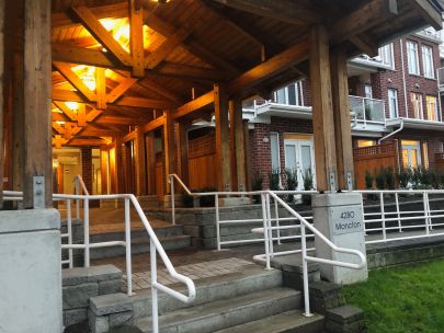 Bright and Spacious 2 Bed/2Bath/Patio at STEVESTON Richmond