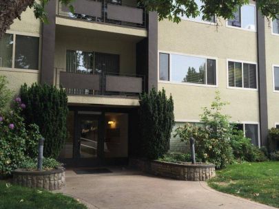 #105 Wynne manor 1309 W 14th Avenue