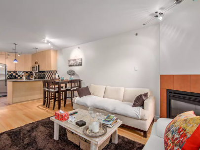 215 - 819 Hamilton St